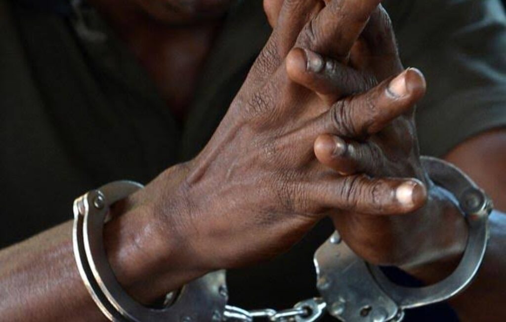 15.5 million gold scammers arrested.